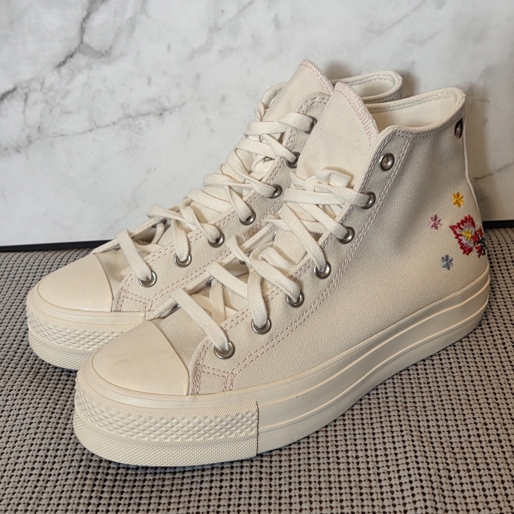 Converse Chuck Taylor All Star Hi Lift Floral Embroidery Women Sneaker Shoes 9 - Picture 4 of 9